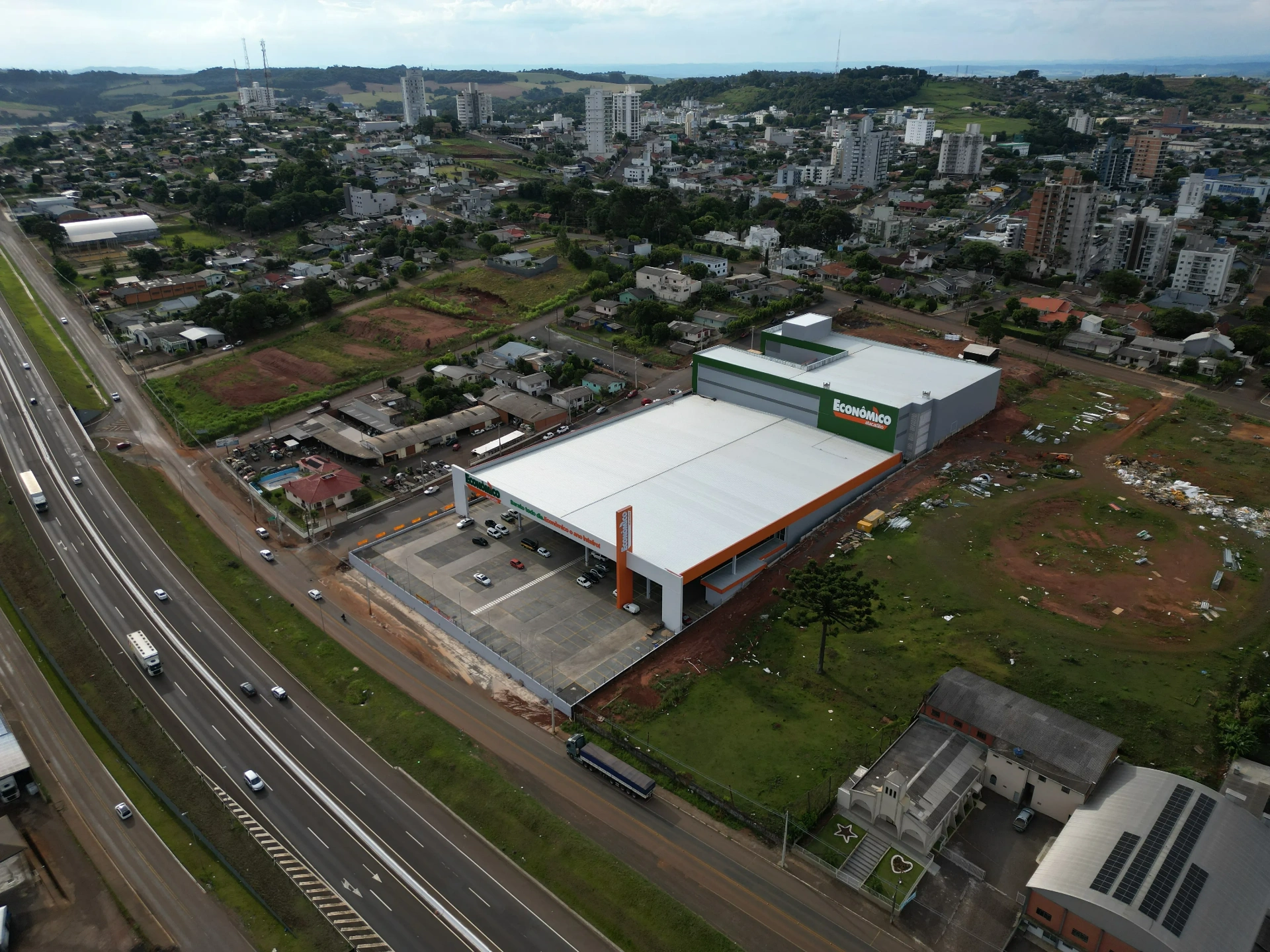 ECONÔMICO ATACADÃO | GRUPO MASTER